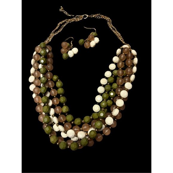 Vintage plastic gold and three color bead strand necklace with matching earrings - Picture 1 of 7